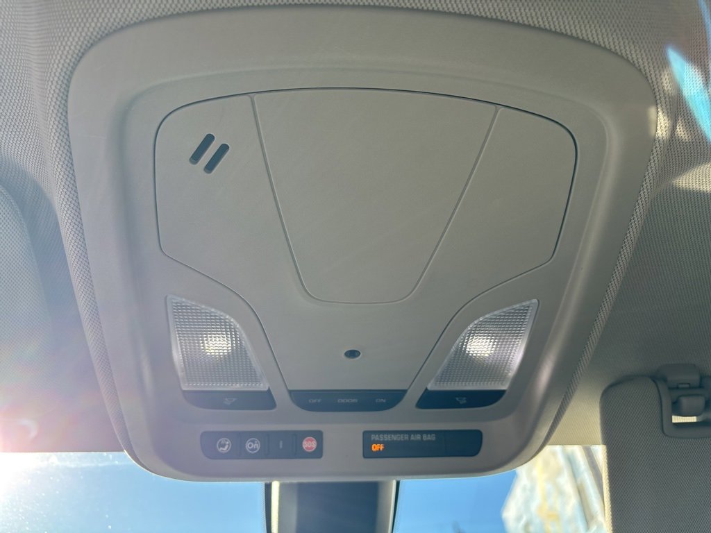 Used 2019 Chevrolet Impala LT image 17