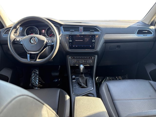 Used 2020 Volkswagen Tiguan SE FWD image 14