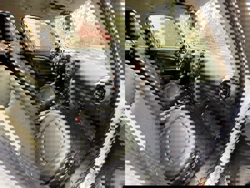 Used 2014 MINI Cooper Countryman image 9