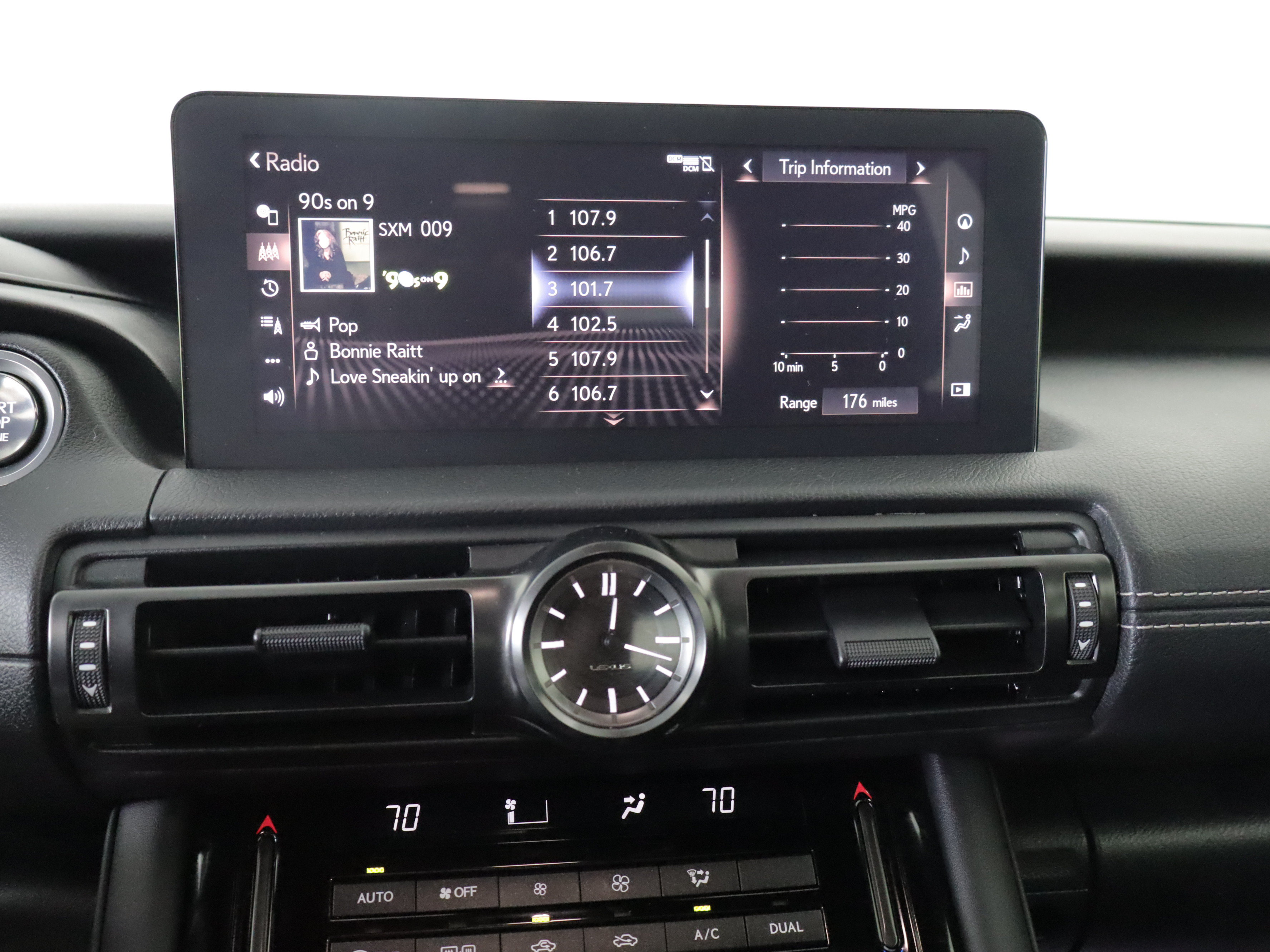 Used 2024 Lexus IS 350 F Sport w/ Navigation Package AWD/4WD image 16