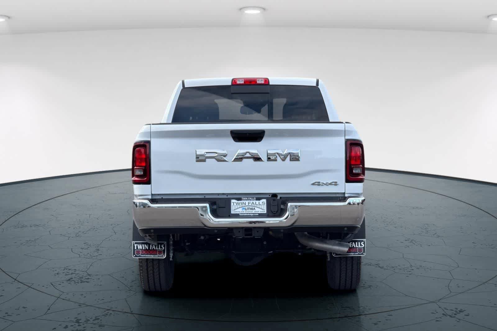New 2026 RAM 2500 Tradesman AWD/4WD image 7