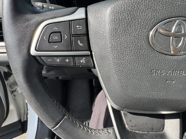 Used 2024 Toyota Grand Highlander AWD image 24
