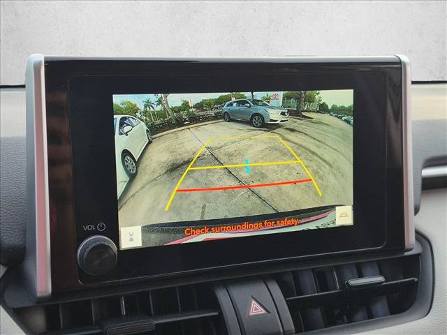 Used 2025 Toyota RAV4 XLE FWD image 13