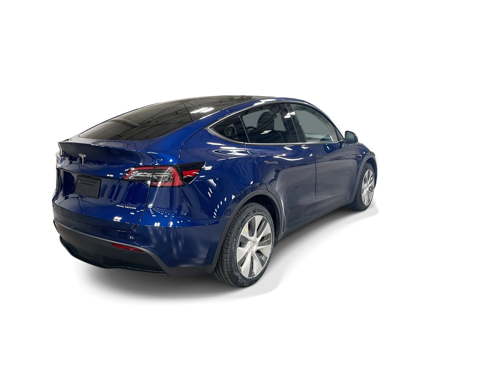Certified 2023 Tesla Model Y Long Range AWD/4WD image 6