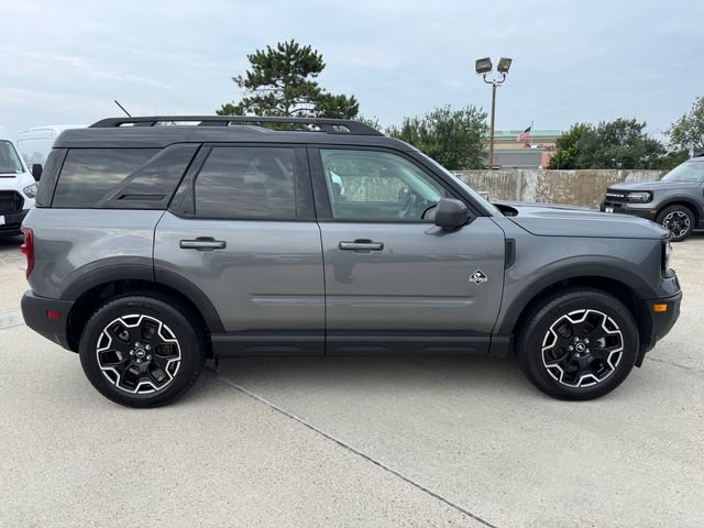 Used 2025 Ford Bronco Sport Outer Banks w/ Outer Banks Tech Package+ AWD/4WD image 4
