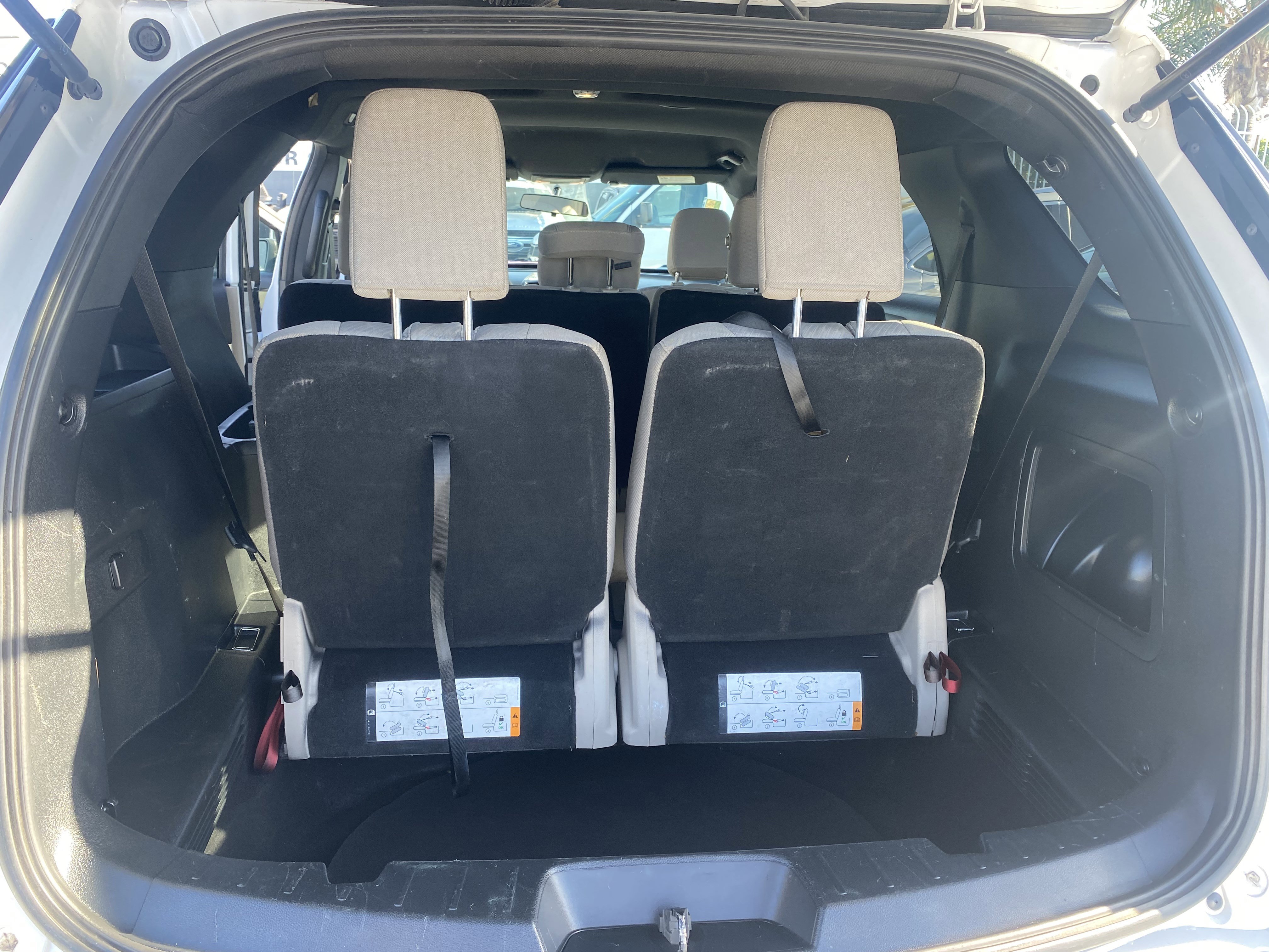 Used 2018 Ford Explorer FWD image 22