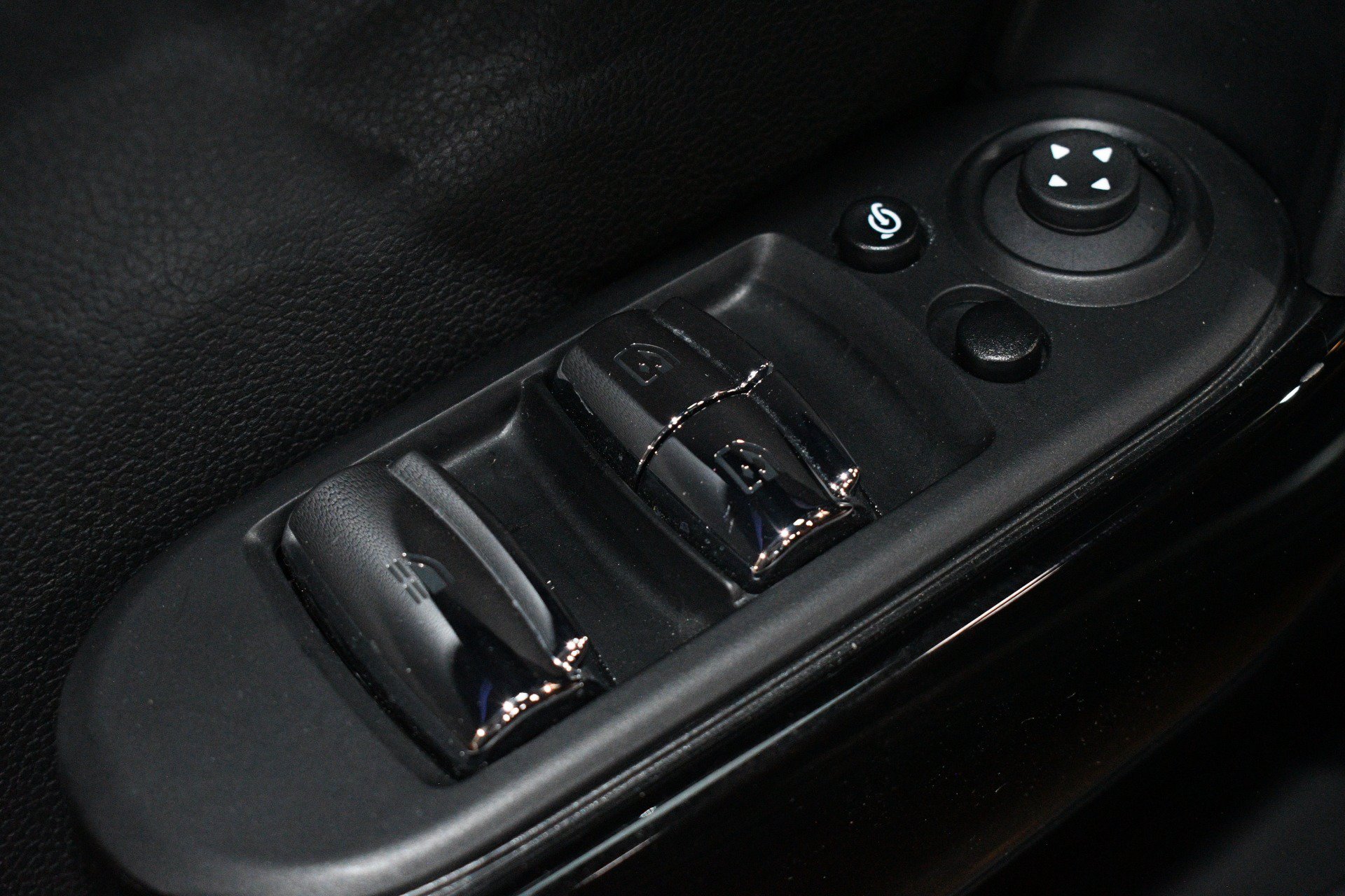Used 2023 MINI Cooper S FWD image 44