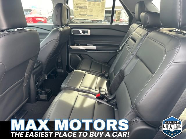New 2024 Ford Explorer XLT w/ Equipment Group 202A image 16