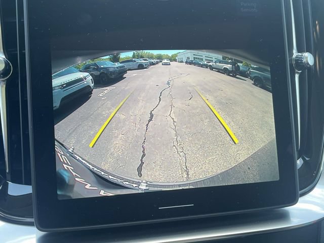 Used 2026 Volvo XC90 B6 Core w/ Protection Package AWD/4WD image 30