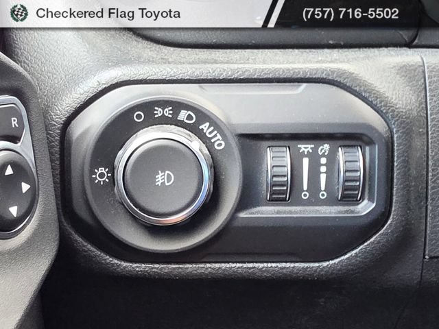 Used 2021 Jeep Wrangler Unlimited Sport AWD/4WD image 11