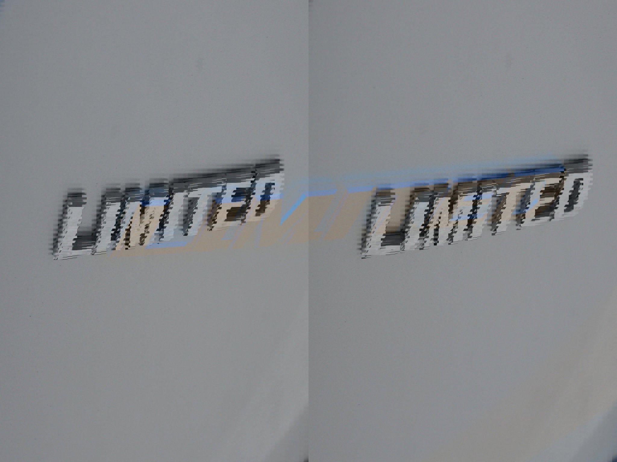 Used 2018 Toyota RAV4 Limited image 20