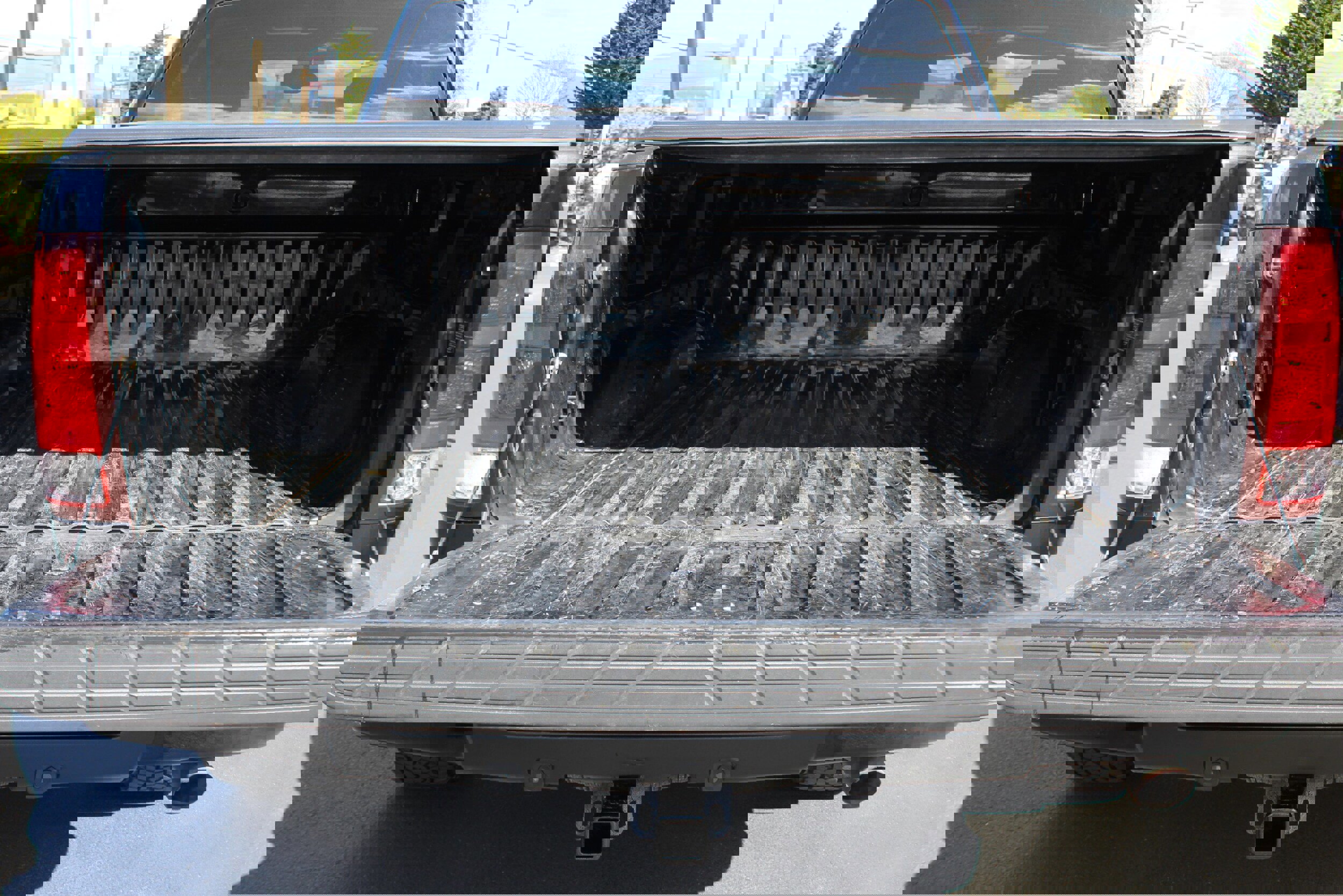 Used 2010 GMC Sierra 1500 Denali image 18