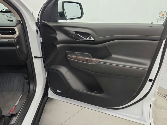 Used 2023 GMC Acadia Denali image 43