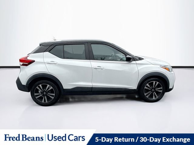 Used 2020 Nissan Kicks SV image 9