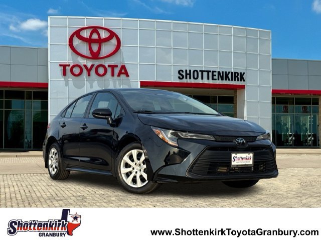 Used 2025 Toyota Corolla LE