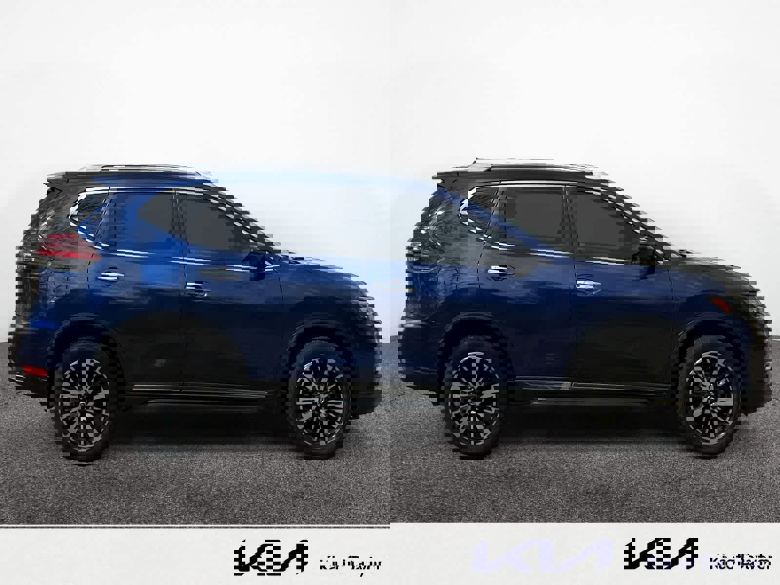 Used 2019 Nissan Rogue SL w/ Premium Package image 6