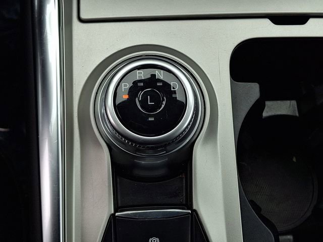 Used 2023 Ford Explorer Limited image 14