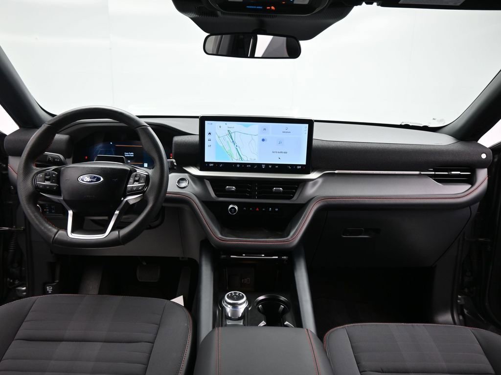 Used 2025 Ford Explorer ST-Line image 22