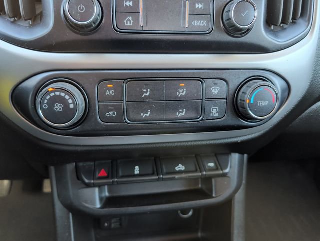 Used 2019 Chevrolet Colorado LT w/ LT Convenience Package image 24