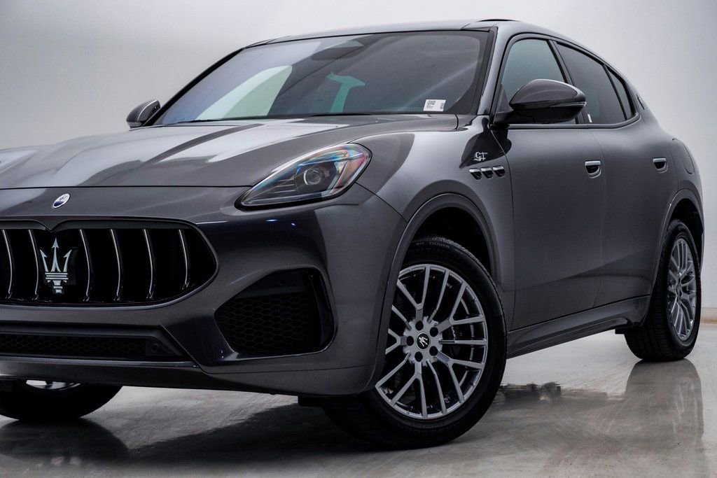 Certified 2024 Maserati Grecale GT image 2