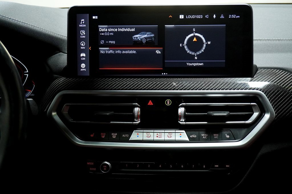 Certified 2024 BMW X4 M40i w/ Premium Package image 18