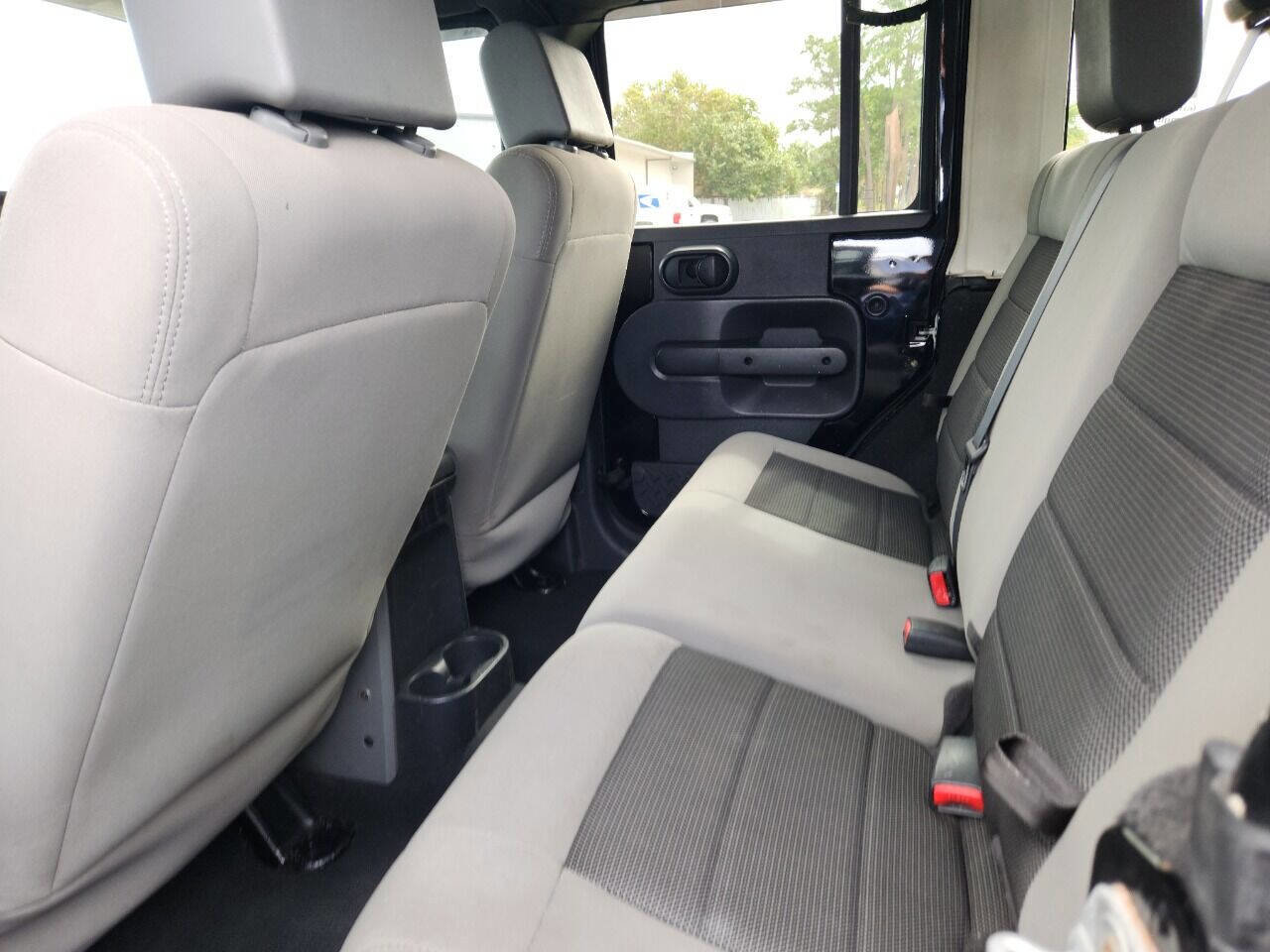 Used 2008 Jeep Wrangler Unlimited X image 5