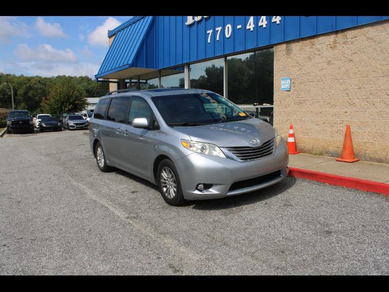Used 2016 Toyota Sienna XLE Premium