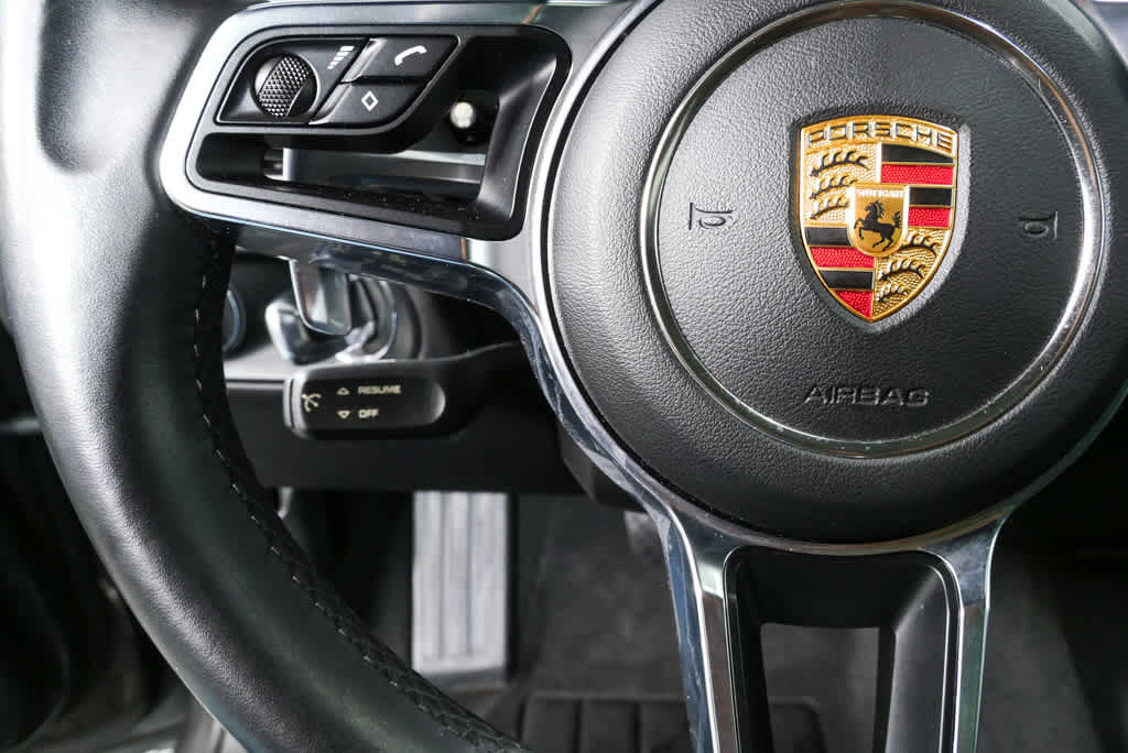 Used 2015 Porsche Macan S AWD/4WD image 10