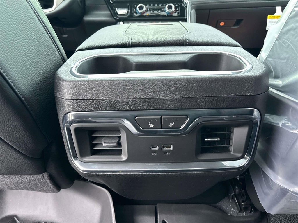 New 2026 GMC Sierra 3500 Denali w/ Denali Reserve Package image 6