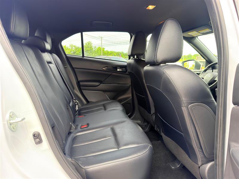 Used 2025 Mitsubishi Eclipse Cross SEL AWD/4WD image 23