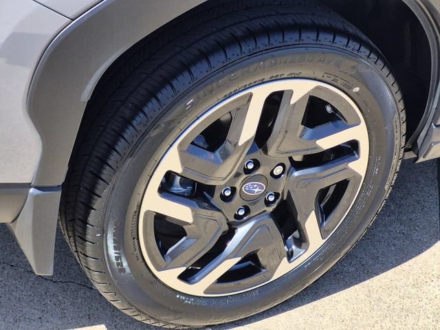 Certified 2025 Subaru Forester Limited AWD/4WD image 7