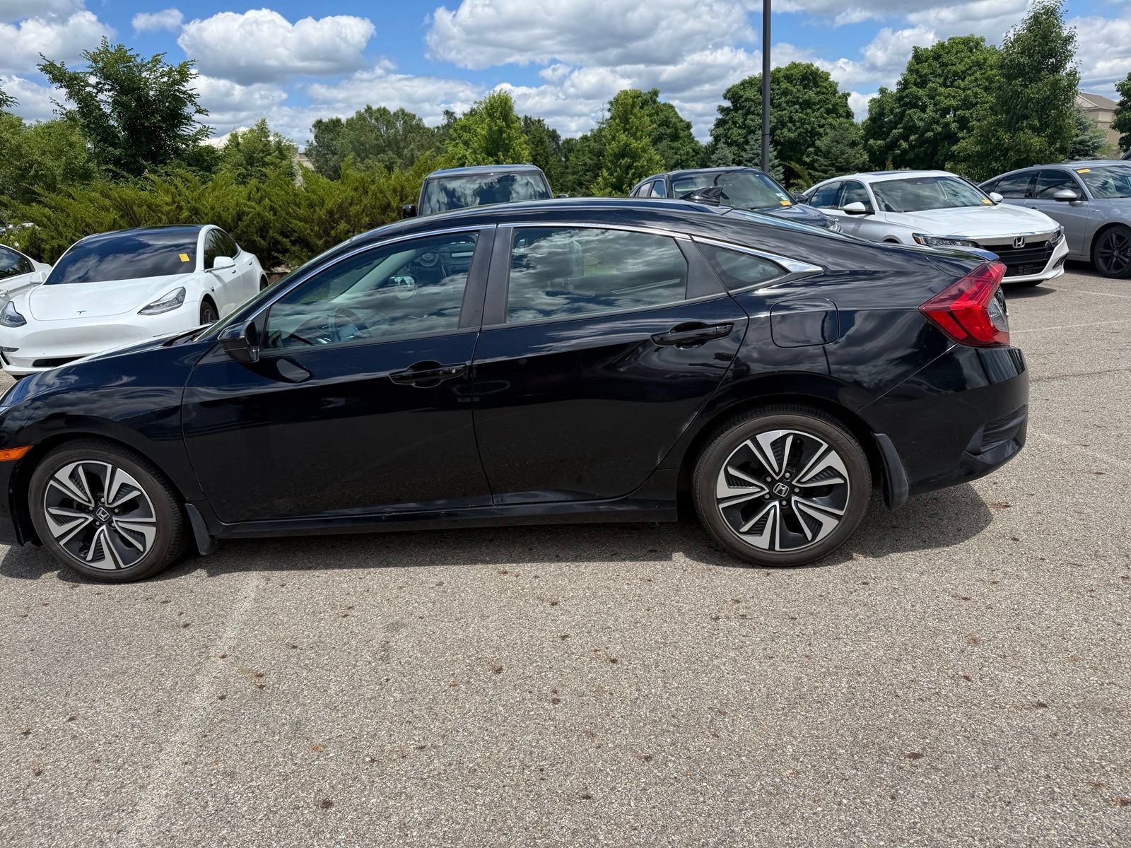 Used 2016 Honda Civic EX-L image 8