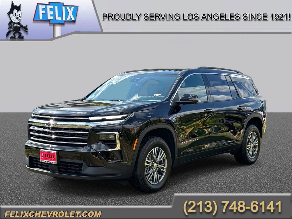 Used 2025 Chevrolet Traverse LT w/ Driver Confidence Package