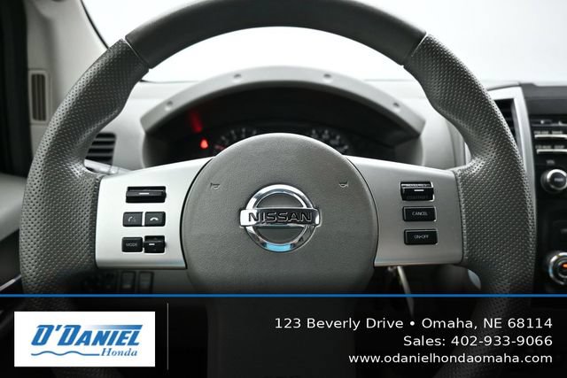 Used 2014 Nissan Frontier SV AWD/4WD image 29