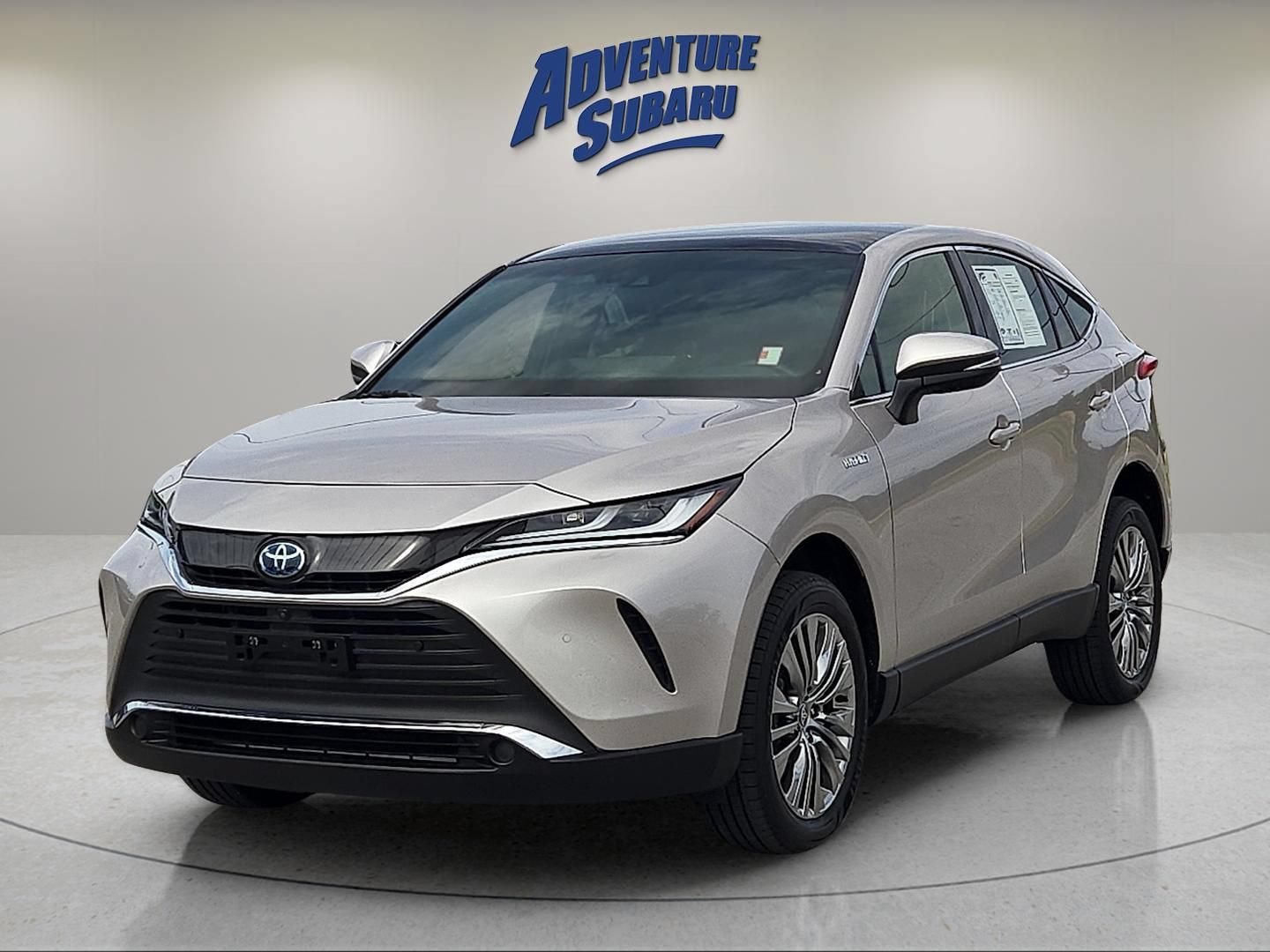 Used 2021 Toyota Venza Limited w/ Advanced Technology Package AWD/4WD image 2