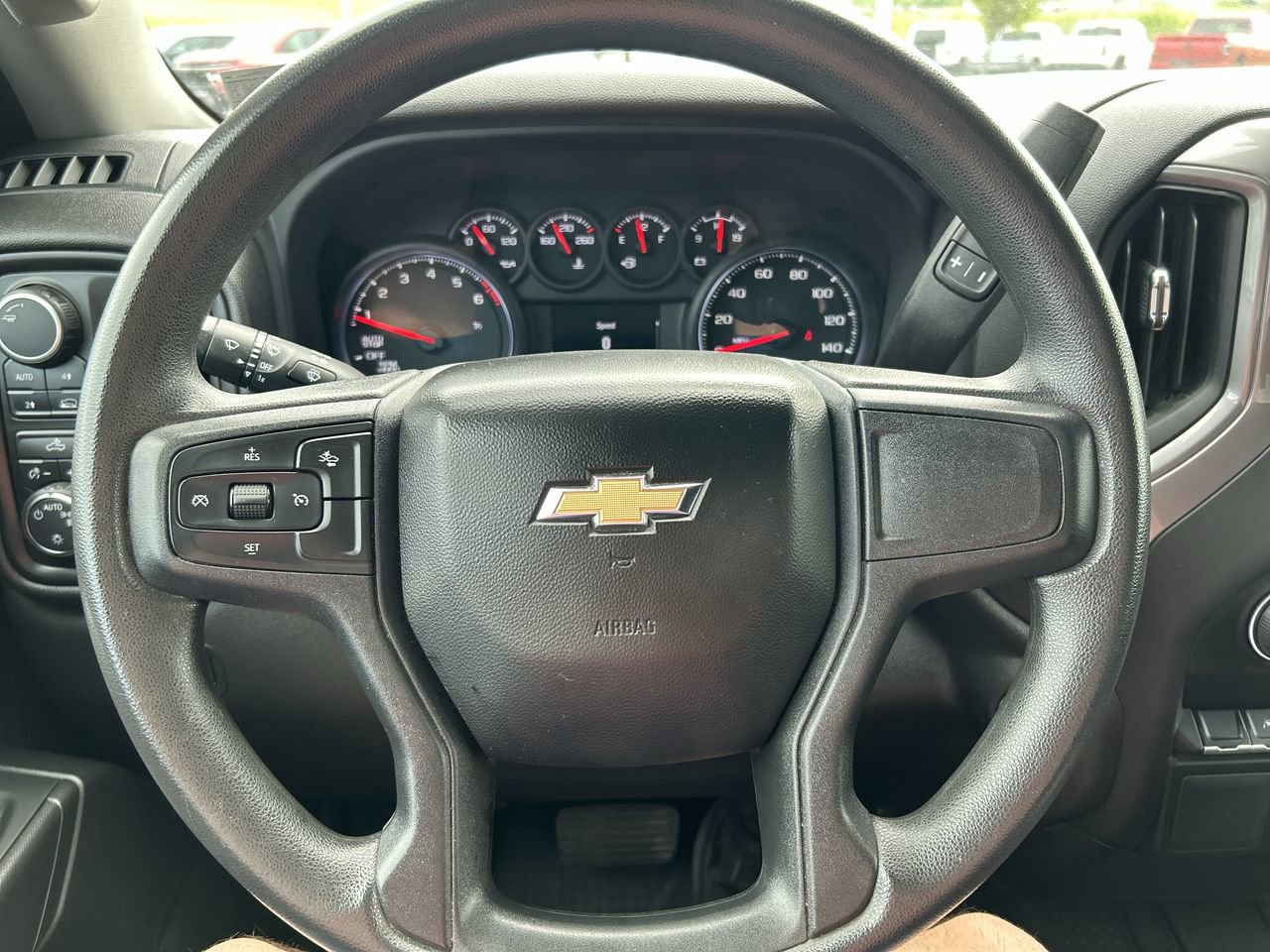 Used 2022 Chevrolet Silverado 1500 Custom AWD/4WD image 26