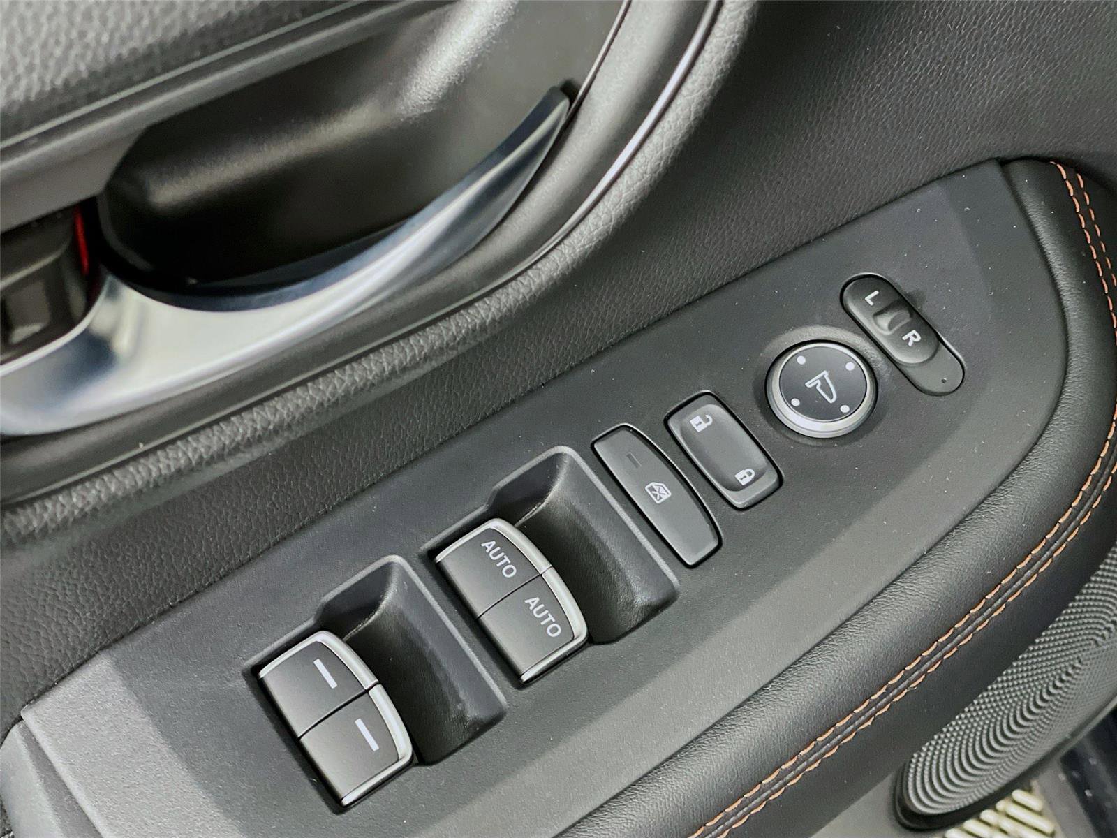 New 2026 Honda HR-V Sport image 17