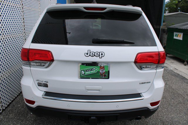Used 2017 Jeep Grand Cherokee Limited image 4