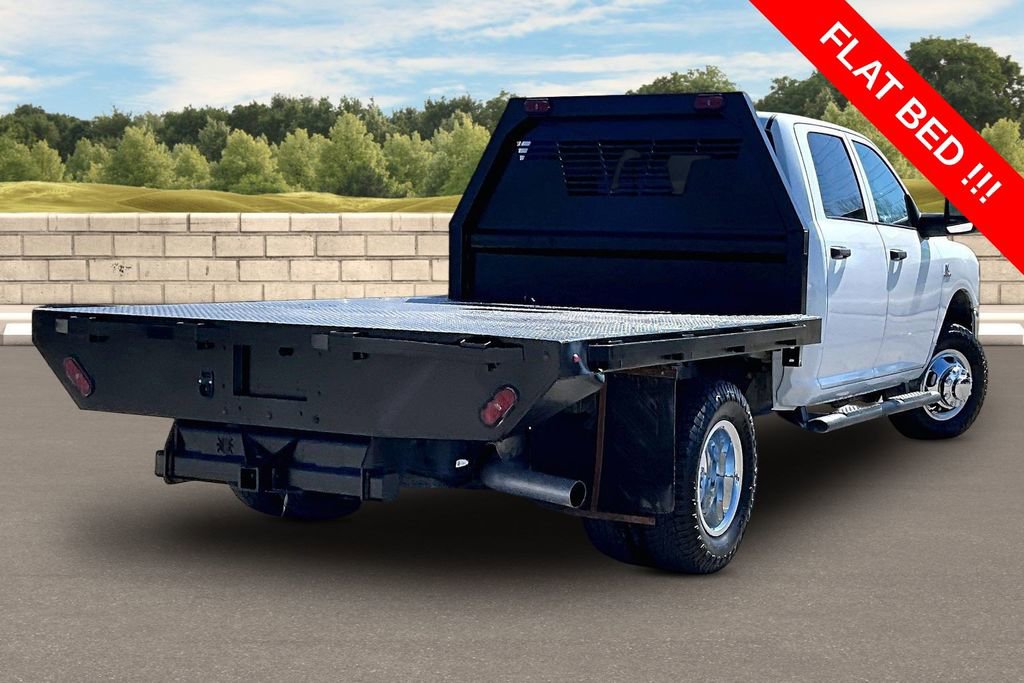 Used 2024 RAM 3500 Tradesman w/ Chrome Appearance Group AWD/4WD image 9