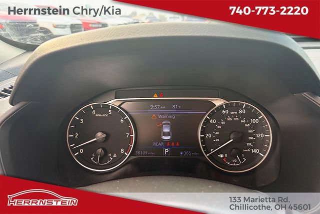 Used 2025 Nissan Altima 2.5 SV FWD image 11