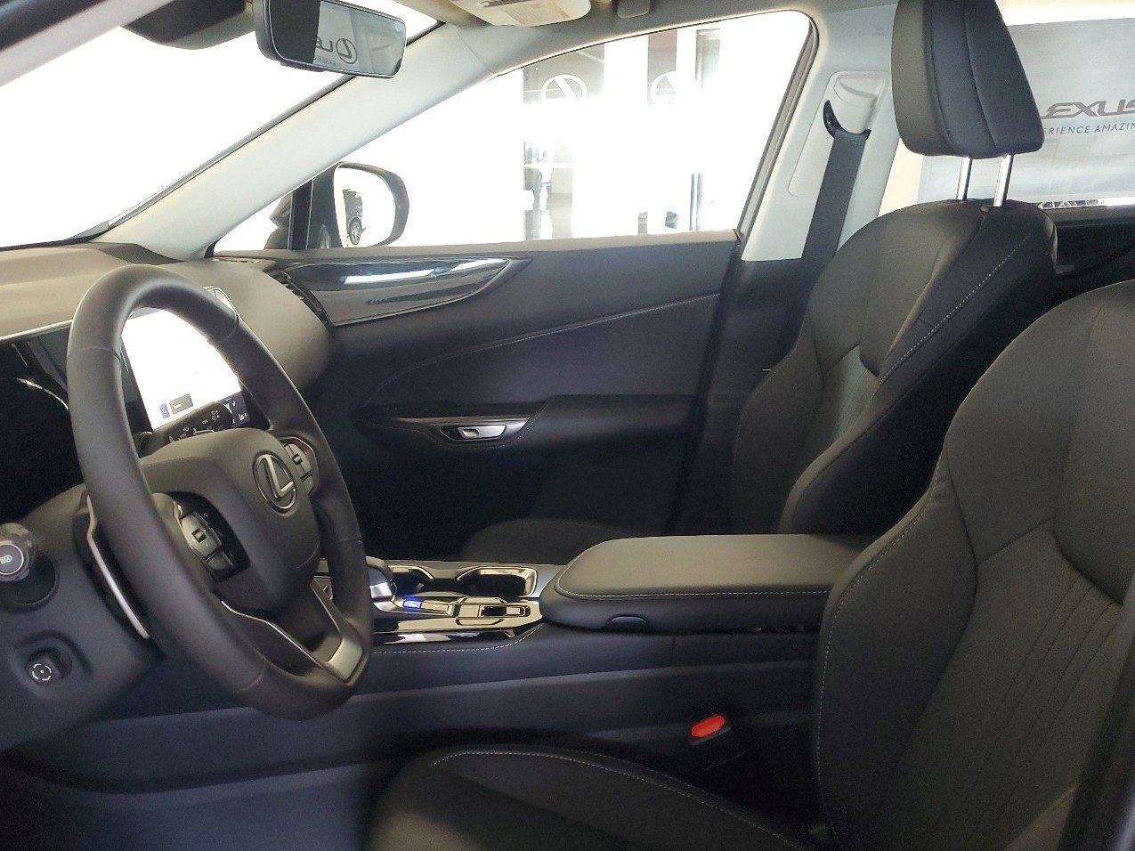 Certified 2025 Lexus NX 250 FWD w/ Premium Package image 10