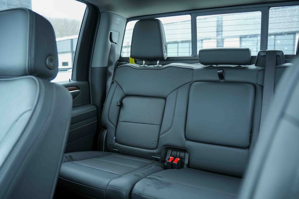 Used 2025 GMC Sierra 2500 Denali w/ Denali Reserve Package image 31