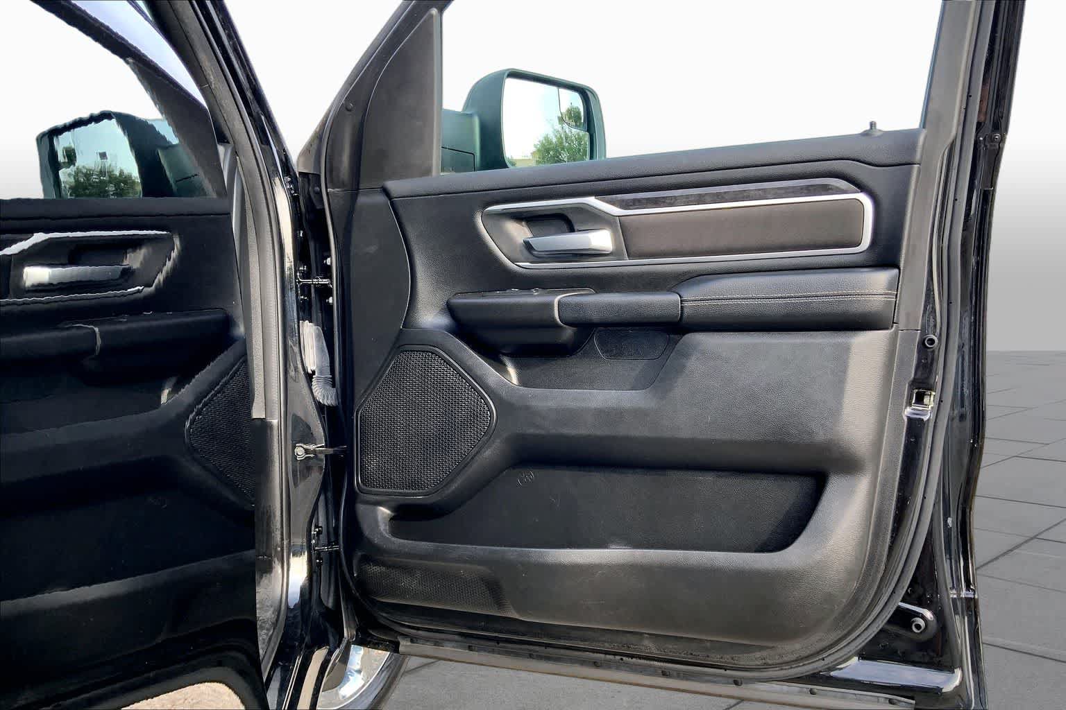 Used 2023 RAM 1500 Big Horn AWD/4WD image 44