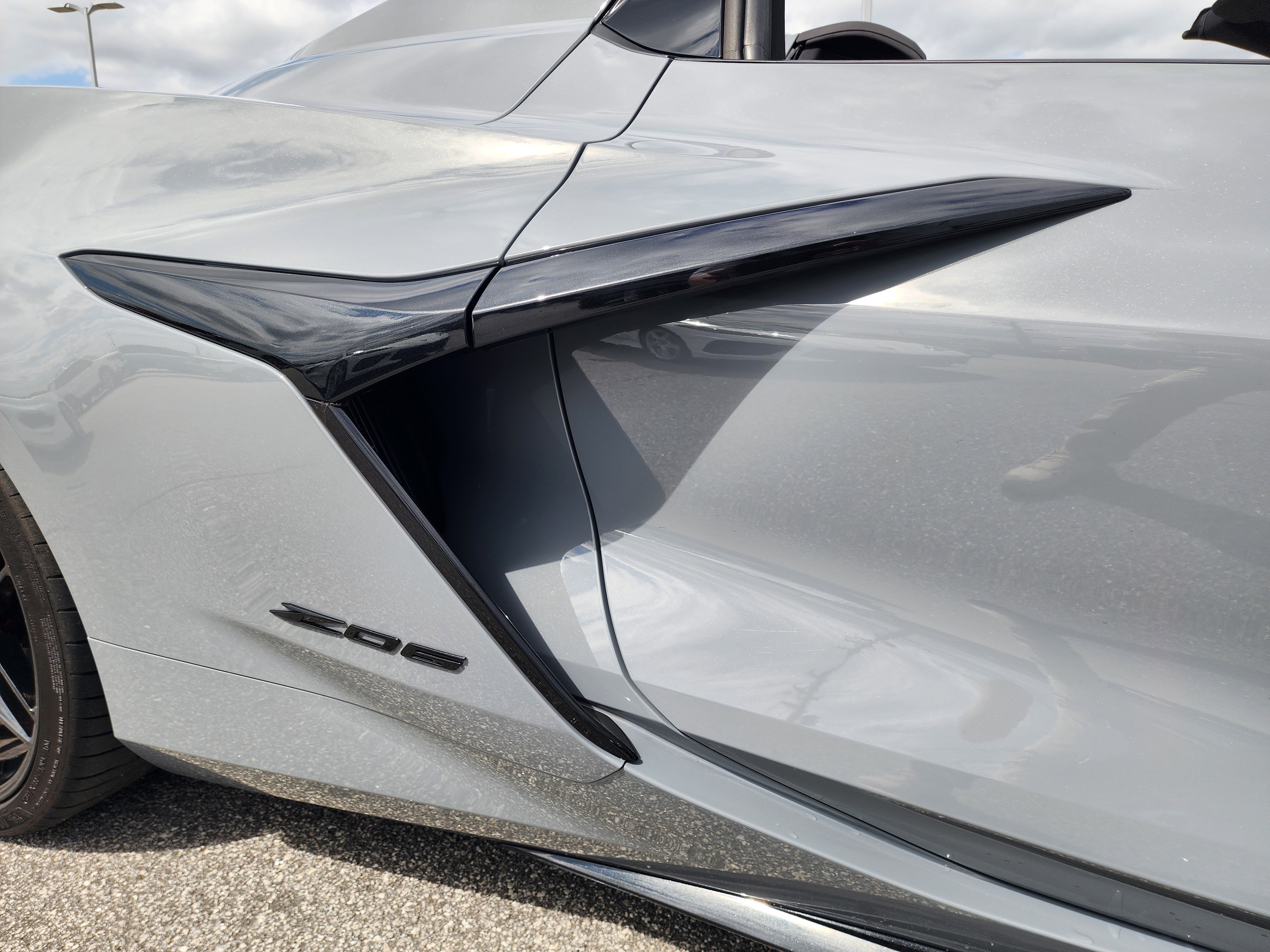 Used 2025 Chevrolet Corvette Z06 image 19