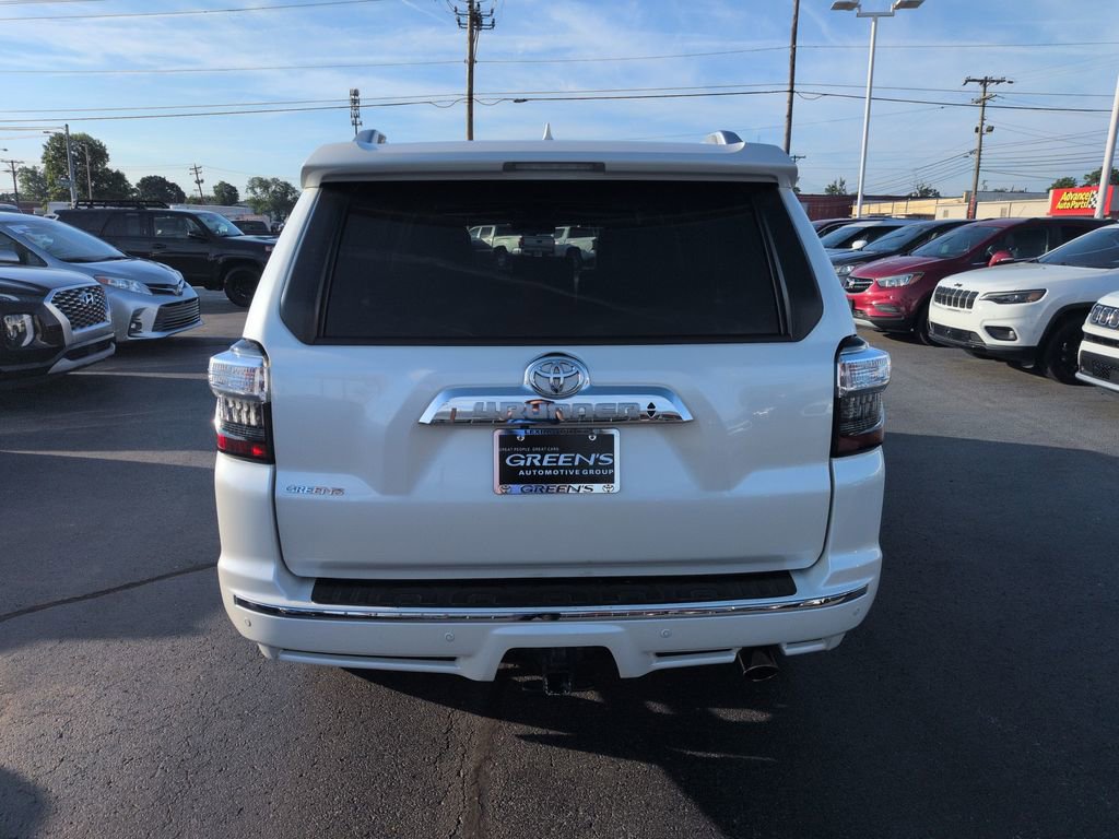 Used 2015 Toyota 4Runner Limited AWD/4WD image 4