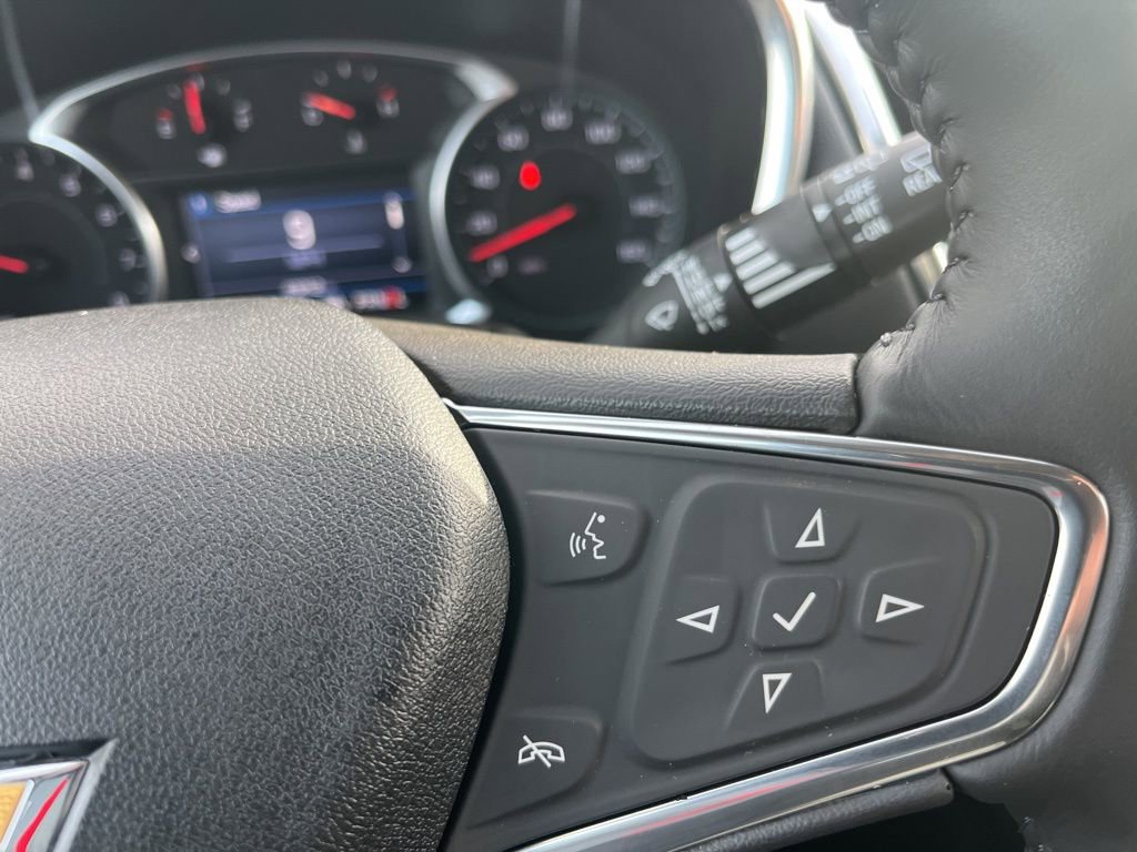 Certified 2020 Chevrolet Equinox LT w/ Sport Edition image 29