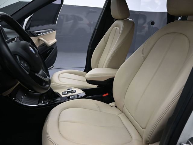 Used 2016 BMW X1 xDrive28i image 17