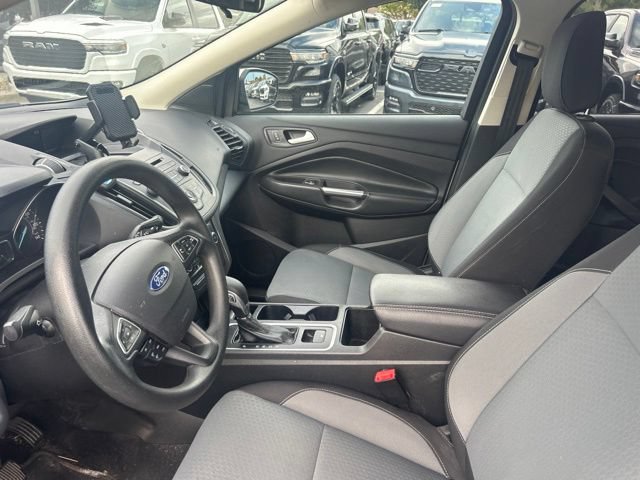 Used 2018 Ford Escape SE FWD image 10