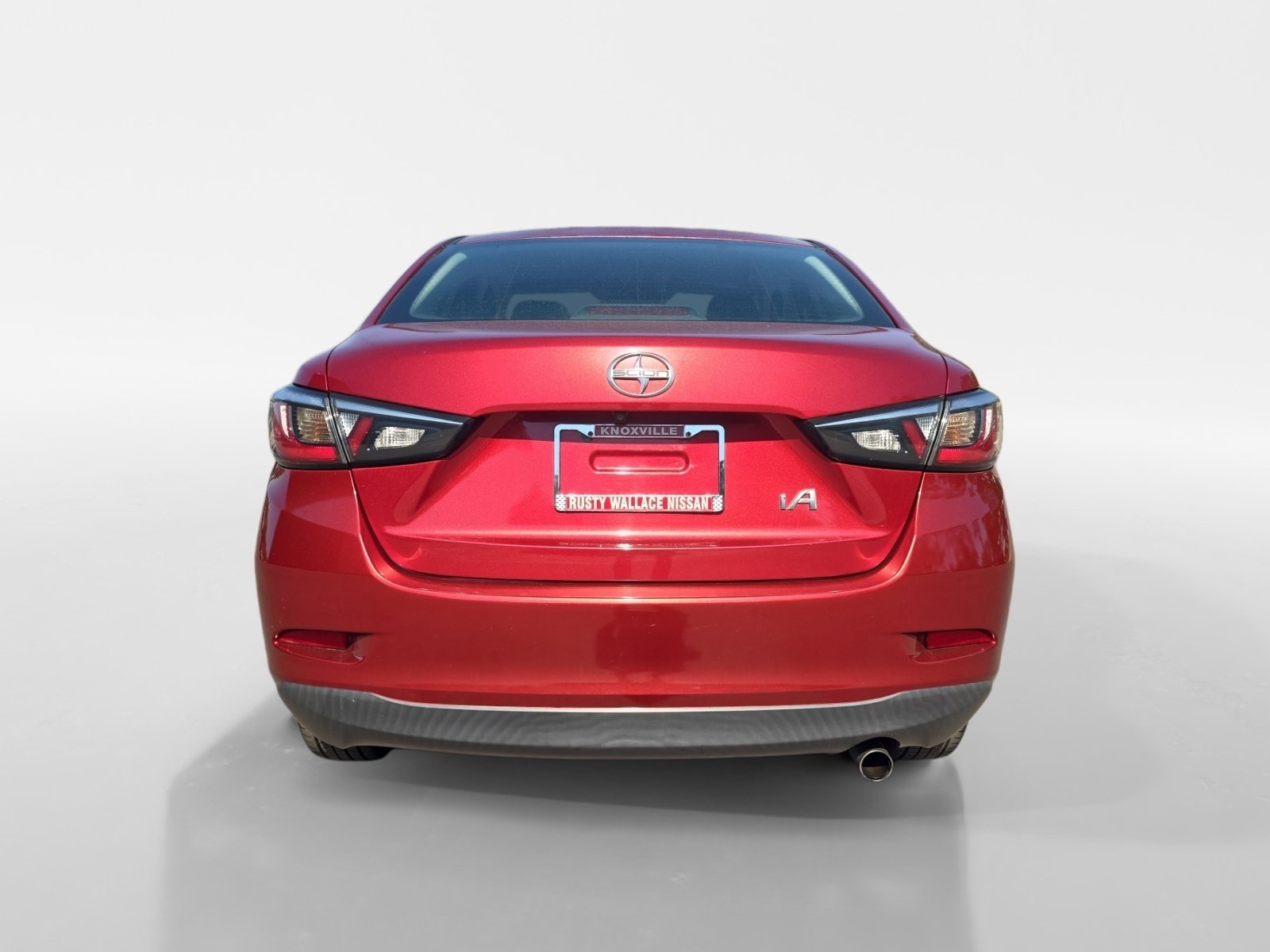 Used 2016 Scion iA FWD image 4