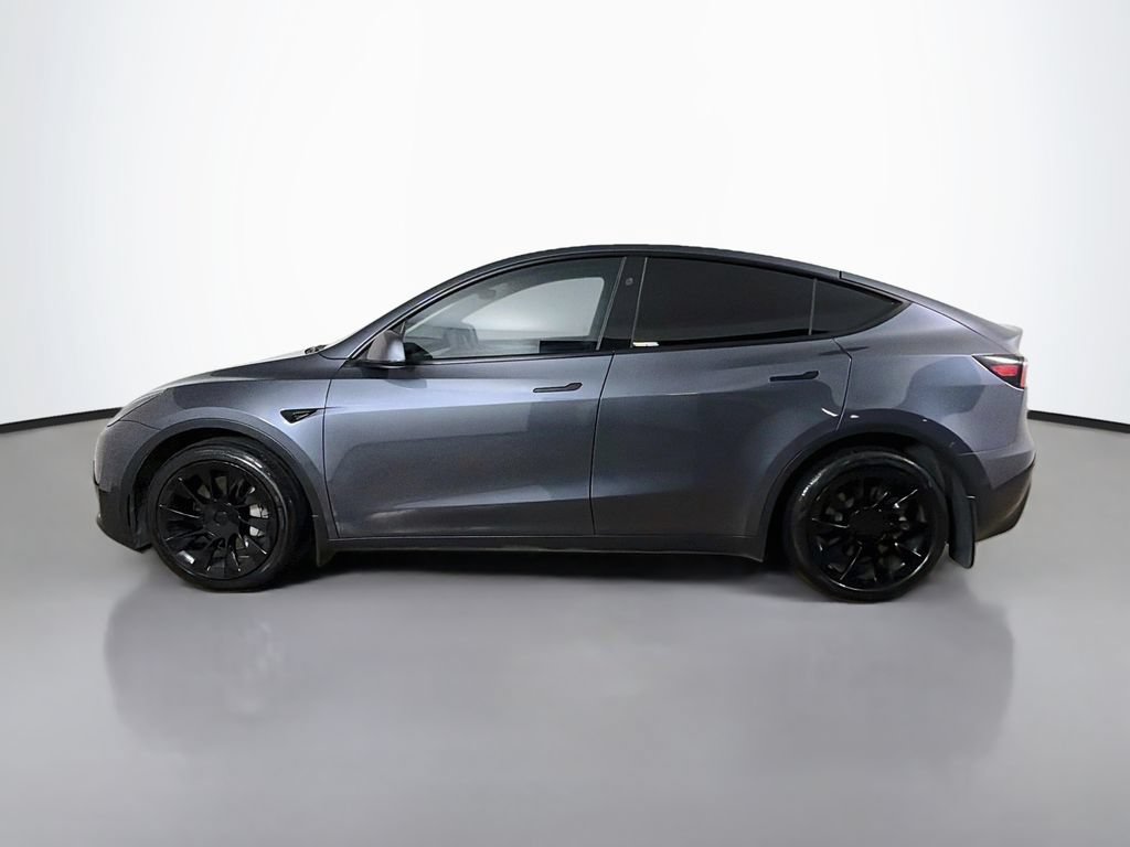 Used 2023 Tesla Model Y Long Range AWD/4WD image 4